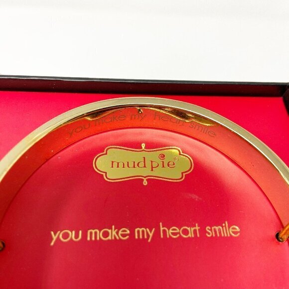 MUD PIE | Friendship Hidden Message Black Bangle Gold Plated - Picture 4 of 6